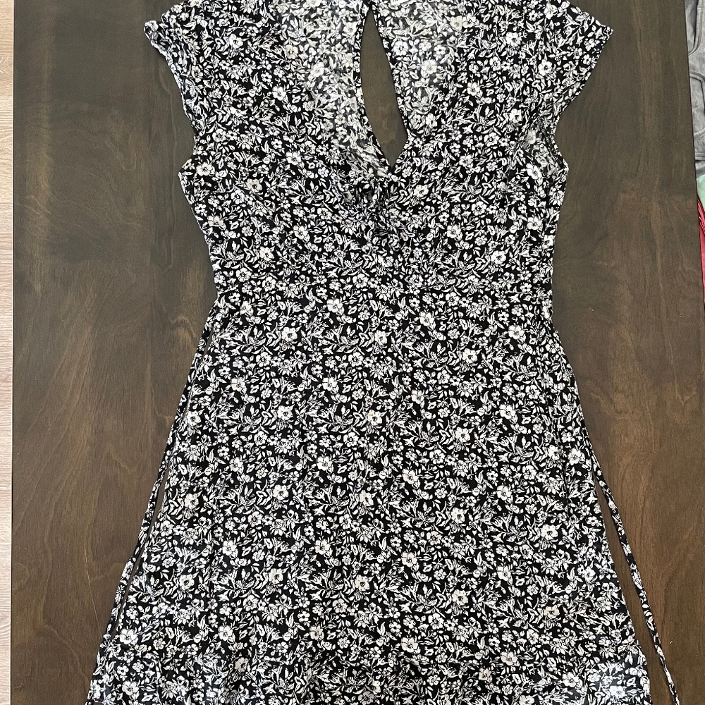 Abercrombie & Fitch Tie Mini Dress